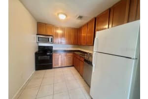 4002 VERSAILLES DRIVE, ORLANDO, FL 32808 - MLS#MFRS5144826