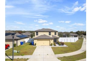 1136 SEA PINES COURT, TAVARES, FL 32778 - MLS#MFRS5145042