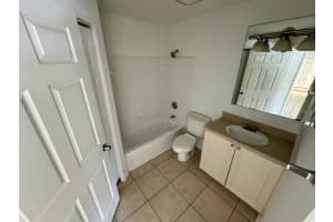 1222 BERMUDA LAKES LANE, KISSIMMEE, FL 34741 - MLS#MFRS5145298