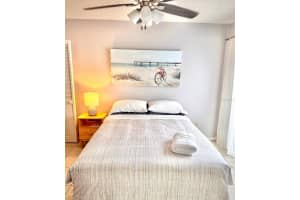 5946 PETUNIA LANE LANE, ORLANDO, FL 32821 - MLS#MFRS5145310