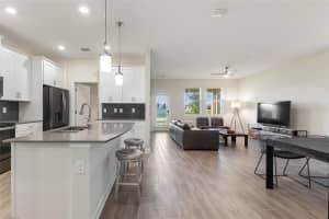 8943 FALLEN OAK DR, DAVENPORT, FL 33896 - MLS#MFRS5145325