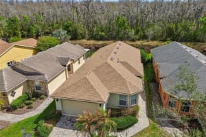 516 GRAND CANAL DR, POINCIANA, FL 34759 - MLS#MFRS5145341