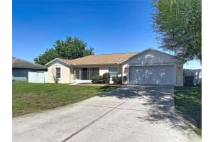 323 FOX LAKE DRIVE, LAKELAND, FL 33809 - MLS#MFRS5145612