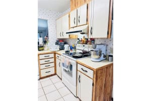 156 LAKEWOOD VILLAGE CIRCLE, DAYTONA BEACH, FL 32119 - MLS#MFRS5145729