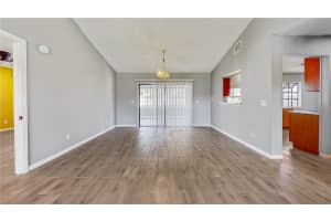 305 MEDINA COURT, KISSIMMEE, FL 34758 - MLS#MFRS5145744