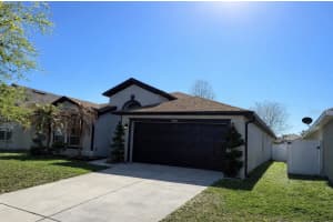 2704 LUCAS LAKES LANE, KISSIMMEE, FL 34744 - MLS#MFRS5145763