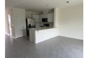 2195 LONGLEAF ROAD, DAVENPORT, FL 33837 - MLS#MFRS5145815