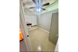 947 PINEDALE AVENUE, ORLANDO, FL 32808 - MLS#MFRS5145839