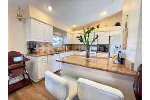 6323 SILVER LAKES DRIVE, LAKELAND, FL 33810 - MLS#MFRS5145864