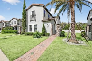 127 Kenny Blvd, HAINES CITY