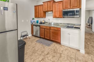 1806 Thetford Cir #b Orlando, FL 32824 - Off Market