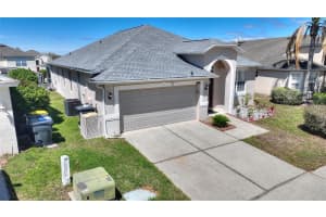 124 CHURCHILL PARK DRIVE, DAVENPORT, FL 33897 - MLS#MFRS5145957