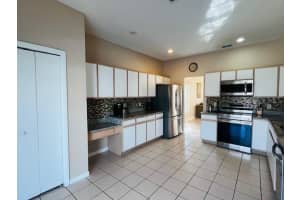 439 BLOOMINGDALE DRIVE, DAVENPORT, FL 33897 - MLS#MFRS5146013