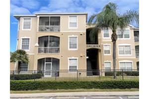 8103 Coconut Palm Way #203, KISSIMMEE