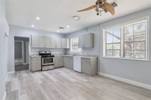 110 LAUREN COURT, FERN PARK, FL 32730 - MLS#MFRS5146227