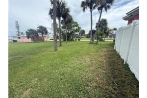 CORAL CIR, FORT PIERCE, FL 34949 - MLS#MFRS5146247