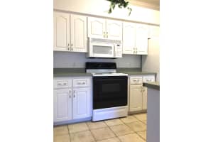 1101 EAGLE POND DRIVE, WINTER HAVEN, FL 33884 - MLS#MFRS5146256