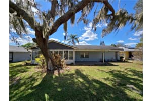 2 PINE RUN, HAINES CITY, FL 33844 - MLS#MFRS5146275