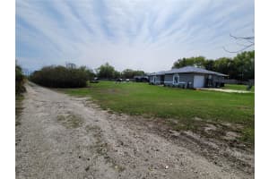 425 STOKES RD, LAKE WALES, FL 33898 - MLS#MFRS5146300