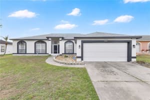 2654 Hawthorne Ln, KISSIMMEE