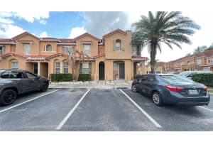5215 PARADISE CAY CIRCLE, KISSIMMEE, FL 34746 - MLS#MFRS5146450