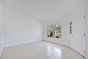 9844 RIVER PINES COURT, ORLANDO, FL 32825 - MLS#MFRS5146555