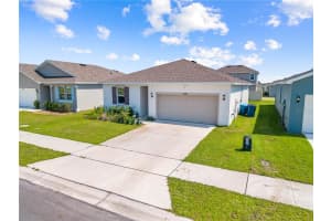 425 SILVER PALM DRIVE, HAINES CITY, FL 33844 - MLS#MFRS5146625