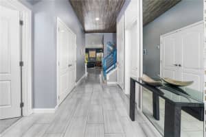 8009 OAK SHADOW COURT, DAVENPORT, FL 33837 - MLS#MFRS5146643