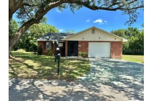 22 Cedar Dr, DAVENPORT