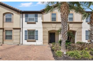 8811 GENEVE COURT, KISSIMMEE, FL 34747 - MLS#MFRS5146973