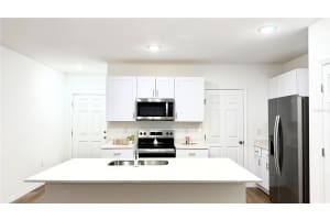 3710 KING HILL DRIVE, HAINES CITY, FL 33844 - MLS#MFRS5146975