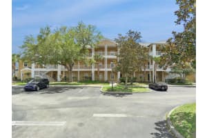 604 RUM RUN, DAVENPORT, FL 33897 - MLS#MFRS5147045