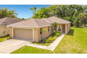810 PECAN AVENUE, SANFORD, FL 32771 - MLS#MFRS5147165
