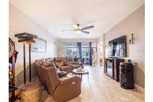 10196 ANDOVER POINT CIRCLE, ORLANDO, FL 32825 - MLS#MFRS5147283