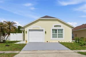 2400 WEYMOUTH COURT, KISSIMMEE, FL 34743 - MLS#MFRS5147332