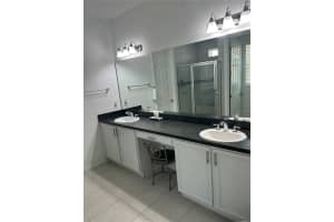 377 VESTRELLA DRIVE, KISSIMMEE, FL 34759 - MLS#MFRS5147380