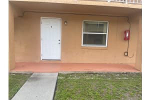 727 Michigan Ct #2, ST CLOUD