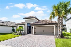 2000 GOBLET COVE STREET, KISSIMMEE, FL 34746 - MLS#MFRS5147557