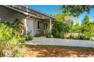 601 SEMINOLE DRIVE, VENICE, FL 34293 - MLS#MFRS5147610