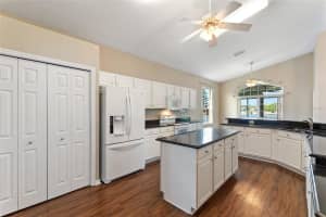 331 CUNNINGHAM DR, DAVENPORT, FL 33837 - MLS#MFRS5147659