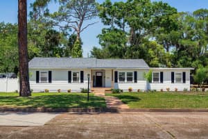 1208 Indian River Ave, TITUSVILLE