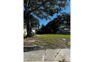 735 EASY AVENUE, ORLANDO, FL 32805 - MLS#MFRS5147671