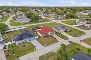 1912 LAKEVIEW PLACE, KISSIMMEE, FL 34759 - MLS#MFRS5147705