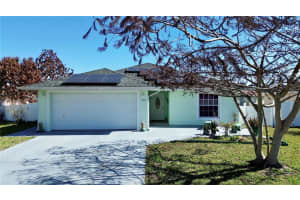 302 Miami Pl, KISSIMMEE