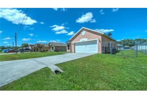 716 VERSAILLES LANE, KISSIMMEE, FL 34759 - MLS#MFRS5147755