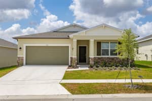 1123 Patriot Loop, HAINES CITY