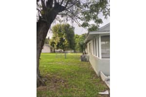 904 WASHINGTON STREET, LEESBURG, FL 34748 - MLS#MFRS5147832