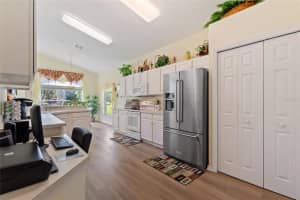 511 ROYAL PALM DR, DAVENPORT, FL 33837 - MLS#MFRS5147893