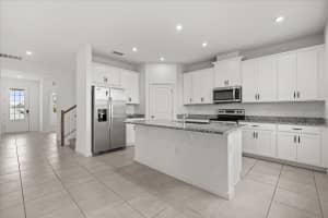 1051 LAKESHORE BREEZE PLACE, KISSIMMEE, FL 34747 - MLS#MFRS5148068