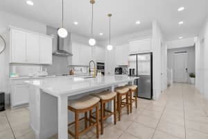 13736 LARKTON LANE, ORLANDO, FL 32832 - MLS#MFRS5148127